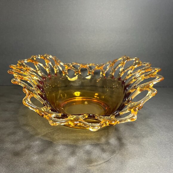 Vintage Westmoreland Amber Doric Centerpiece Lace Lattice Edge Glass Bowl - Picture 5 of 8